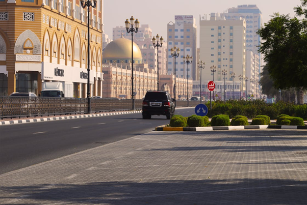 AI-powered digital car insurance concept in the UAE